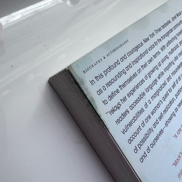 Janet Mock Redefining Realness Paperback Biography Autobiography Preloved - Picture 5 of 7